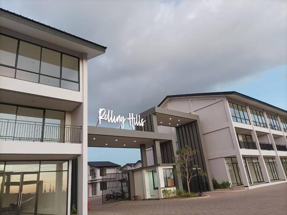 Villa Rolling Hills Depan Trans Mall Makassar Kültér fotó